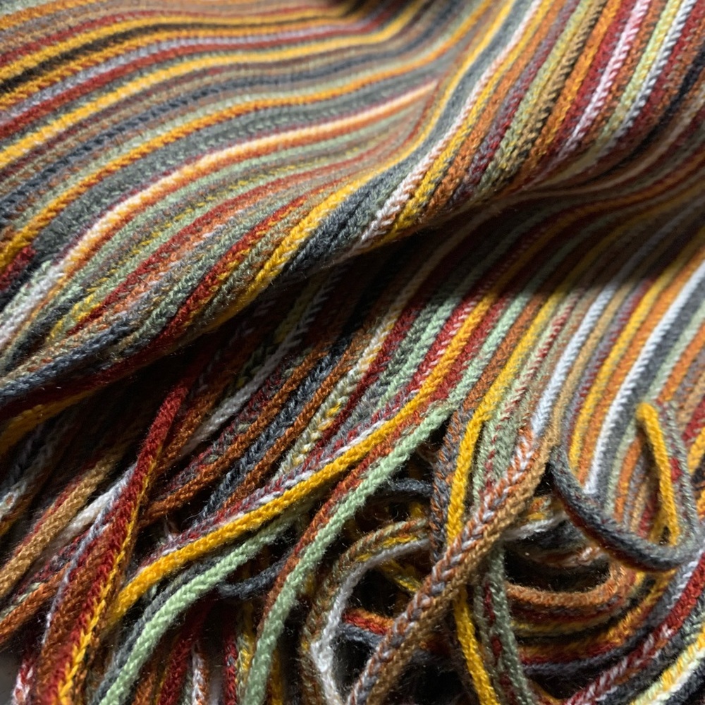 Scarf with fringe